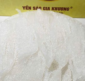 Theo mọi người đây có phải là một phần của yến tươi vụn hay không?